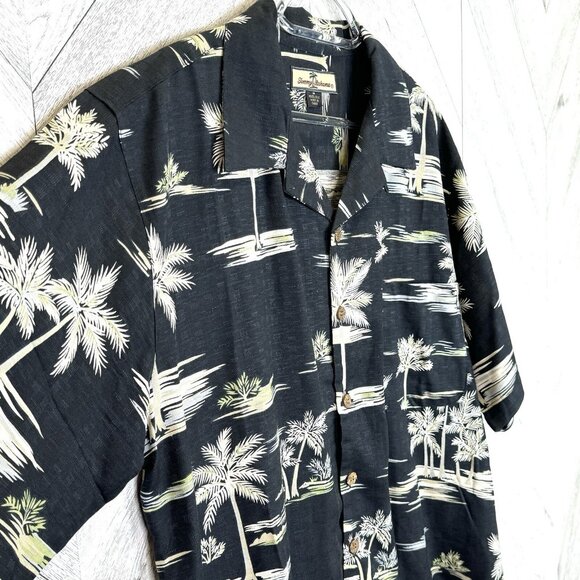 Tommy Bahama Black Casual Button Down Shirt Urban Camouflage - Picture 2 of 4